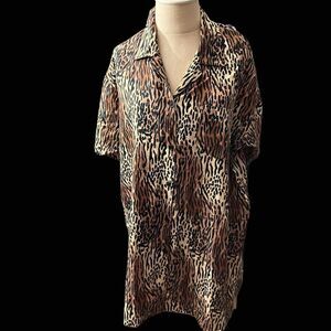 MARLA KIM TIGER XS TOP. / SZ: M. / EUC